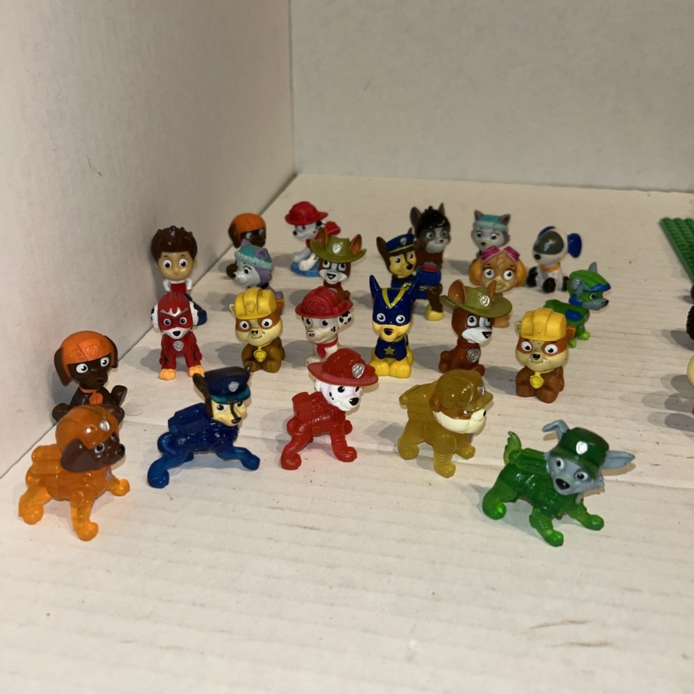 Nickelodeon PAW PATROL Puppy Dog PVC TOY Playset Figure Lot Of 23 1-2" E4